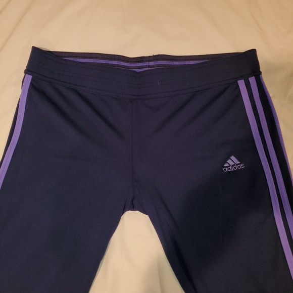 Addidas work out crops - Picture 3 of 3